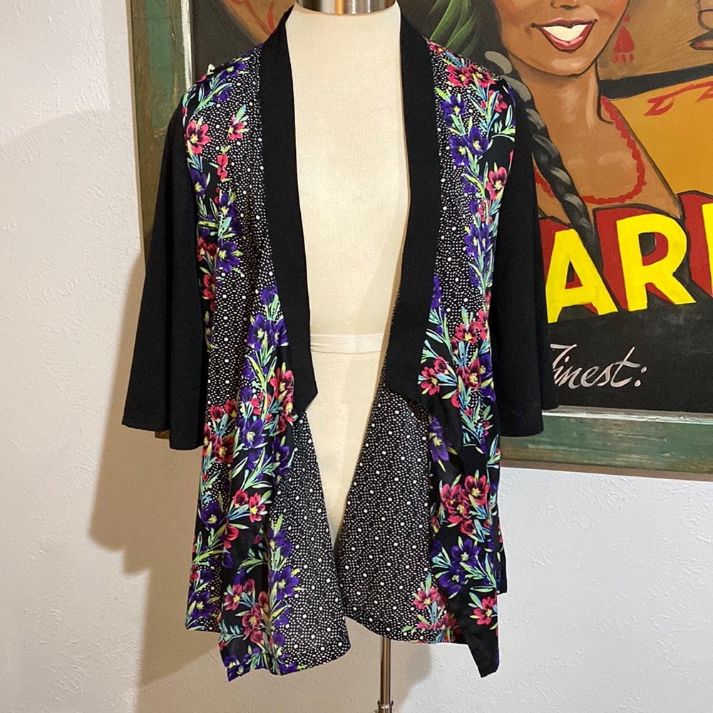 Uttam Boutique Floral Kimono Style Top